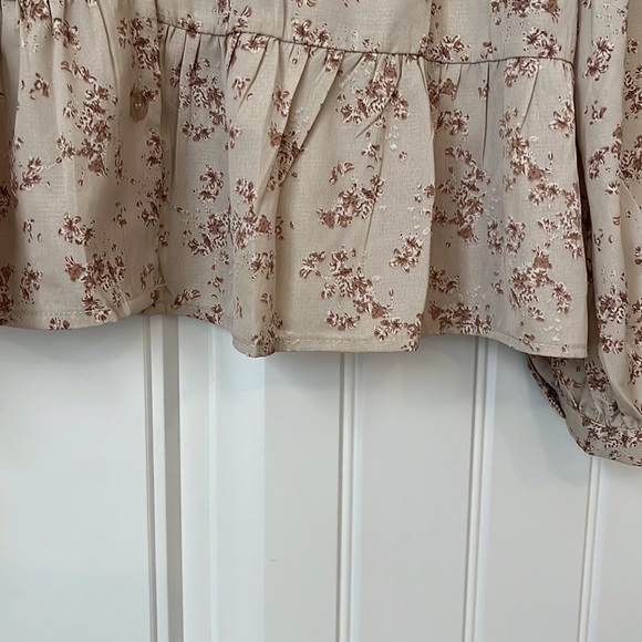 LOVE RICHE FLORAL BOHO BLOUSE - Picture 5 of 6